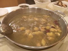 -一席地·本地鸡窝·杭帮鸡火锅(萧山银隆百货店)