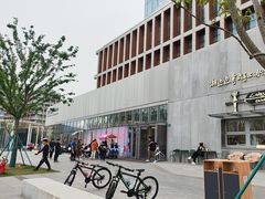 -朵云书院(滴水湖店)