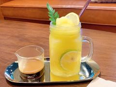 -ZING COFFEE 镜咖啡