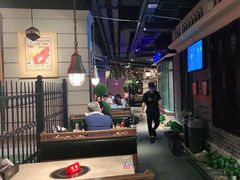 大堂-沪小胖小龙虾(淮海中路旗舰店)