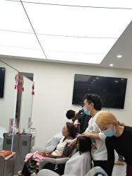 -相约芊艺护肤造型