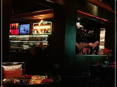 -YUE·6·西式融合餐厅(外滩六号店)