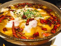 沸腾水煮鱼-十三式重庆江湖菜(金茂览秀城店)