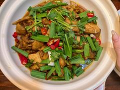 -小丫头餐厅·江浙菜·烧烤(灵隐店)