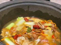 土鸡菌汤锅-芸山季·云南野生菌火锅(宝能环球汇店)