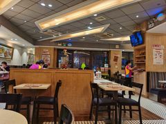 -潮庭港式茶餐厅·熊仔奶茶(同济广场店)