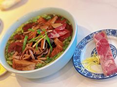 -镇南锅盖面馆(解放路店)