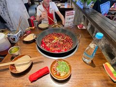 -萍姐火锅·公路夜市(武汉首店)