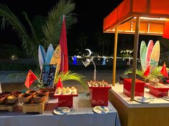 -亚龙湾希尔顿自助餐厅·海鲜·烧烤·沙滩BBQ·现场乐队