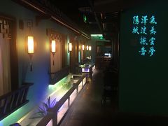-佬麻雀·新湘菜(珠海金发购物中心店)
