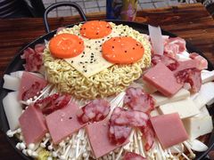 -炙韩料理·部队锅专门店