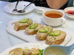 -丽莎沙拉轻食餐厅(国贸店)