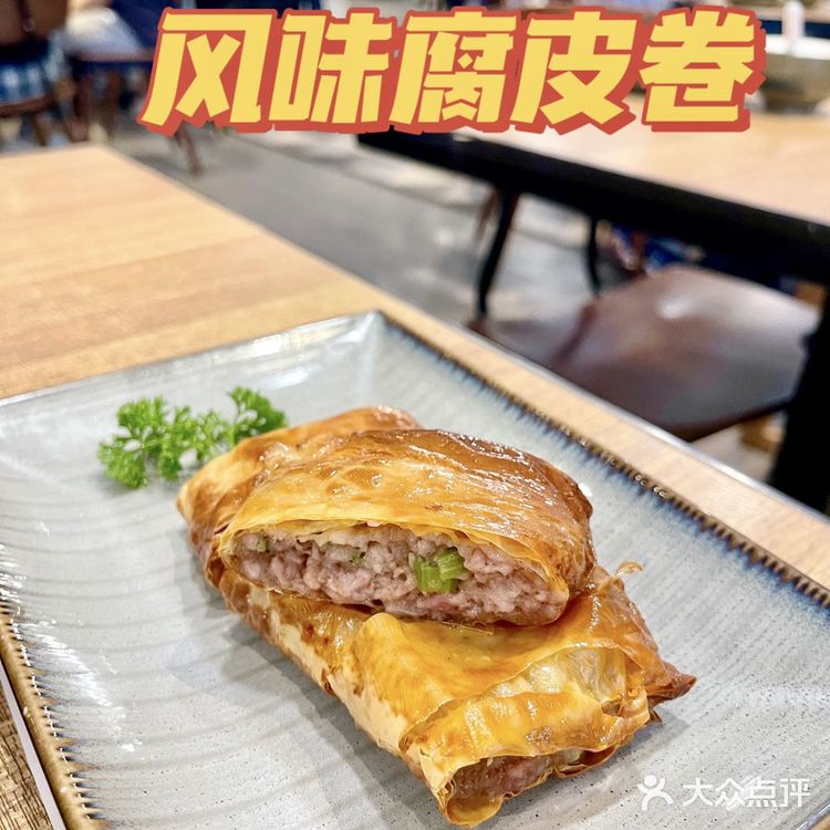 最后是他们家的这个招牌主食啦!里面的牛肉挺大块