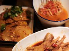-二孃鸡爪爪(东风路总店)