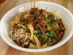 -罗家杏传统特色海南粉(人民西路总店)