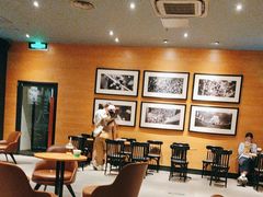 -星巴克臻选(郑州国贸360广场店)