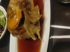 糖醋黄金鲤鱼-老牌坊鲁菜名店(聊城美食岛店)