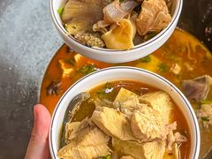 -老刘生态大鱼坊铁锅炖鱼(赛马场店)