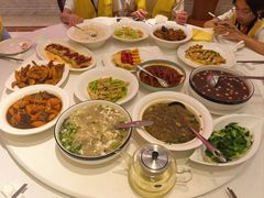 -沪华海鲜大酒楼(南汇店)