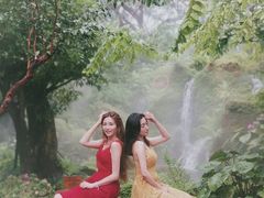 -Chom Cafe and Restaurant