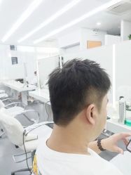 点击看大图 -CIT造型·烫发·染发