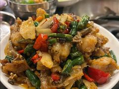 -鸿顺老铁锅美蛙鱼府(解放碑店)