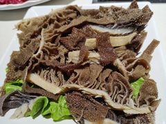 新鲜牛栢叶-潮泰牛肉火锅 · 创于1992年(车公庙店)