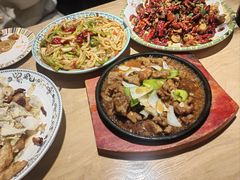 -巴依兄弟西域美食(机场店)