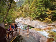 -抱龙峪