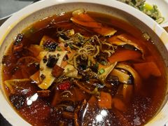 -顺兴老茶馆·精品川菜(世纪城店)