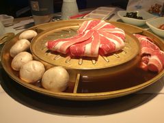 -猪啊牛呀羊啊铜盘烤肉(正大广场店)