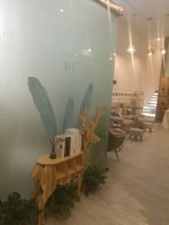 -MIDA蜜哒•科技逆龄美肤连锁