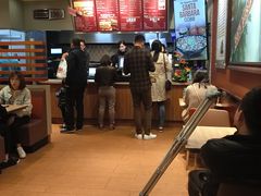 -The Habit Burger Grill 哈比特汉堡(爱琴海店)
