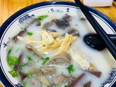 经典老鸭汤鸭血粉丝汤-鸭小妹鸭血粉丝(老门东店)