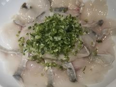 冲浪桂鱼-院里寻菜·精致庭院菜(观沙岭店)