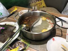 -犇一鲜老重庆火锅(华威大厦店)