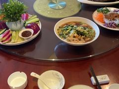 -鲁菜根·泰安菜(万达店)