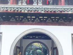 -汇龙潭