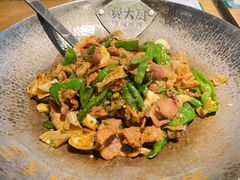 -费大厨辣椒炒肉(万家丽一店)