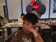 -尚尚仙·酸汤猪手·猪肚鸡火锅(华联万柳购物中心店)