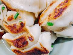 -无名氏宵夜小摊(祝家三姐妹馄饨店)