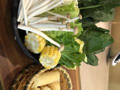 -品也·鲍鱼鸡火锅(皇庭广场店)