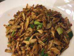 -小天鹅戴斯酒店鲸鲨百汇创作料理