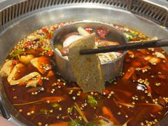 美蛙鱼头红汤锅底-味仙疯美蛙鱼头(清扬路总店)