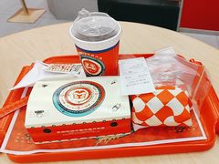 -塔斯汀中国汉堡(徐汇汇京广场店)