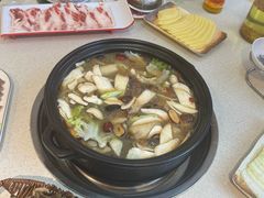 -牦牛府·山珍菌香·汤锅馆