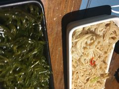 -八月美食小馆(银泰城总店)