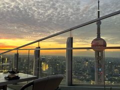 -FLAIR顶层餐厅酒吧(浦东丽思卡尔顿酒店)