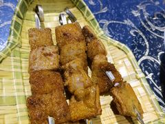 -乡村馕坑肉·烧烤·新疆菜·本地人更爱吃(阿勒泰首店)