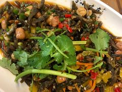 凉拌小鱼-88号小吃店·经典云南菜·地道纳西美食